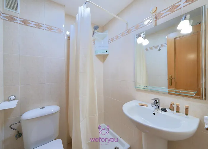 Weforyou Torrequebrada & Golf Apartment