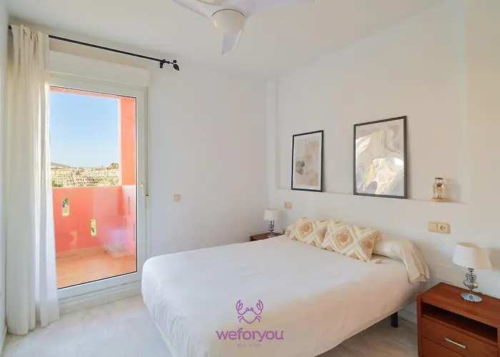 Weforyou Torrequebrada & Golf
